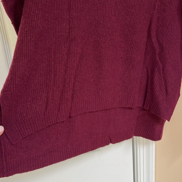 Madewell High-Low Turtleneck Sweater - Picture 4 of 6